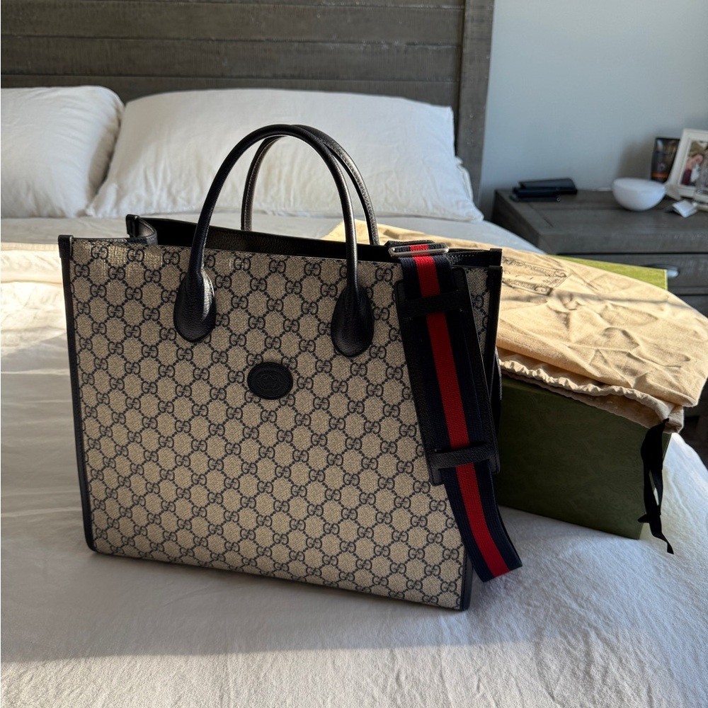 Large Gucci Tote with detachable strap